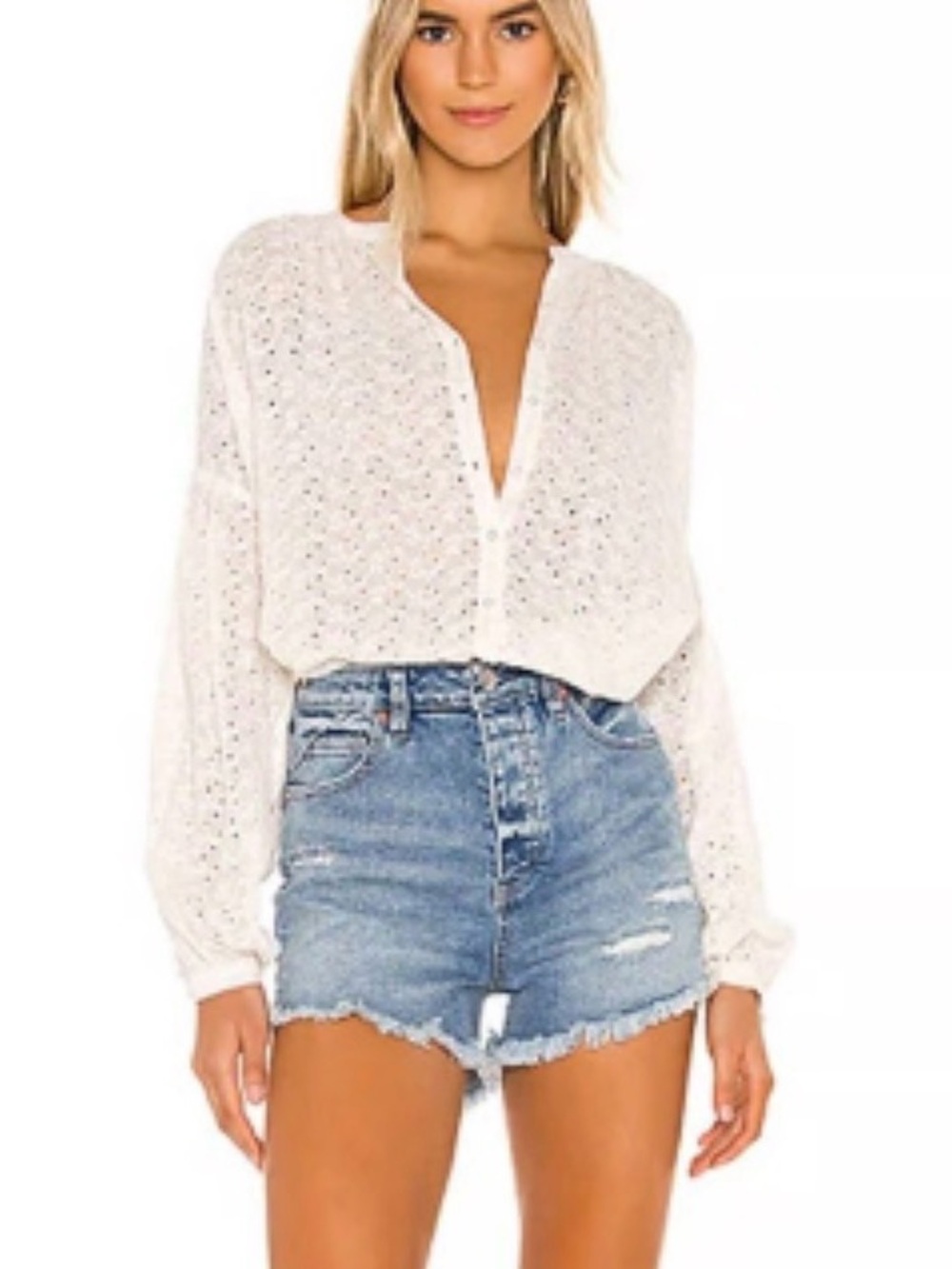NWT Free People Crvy Women's High-Waist Distressed Denim Shorts - size 30 #1213 - Picture 2 of 5